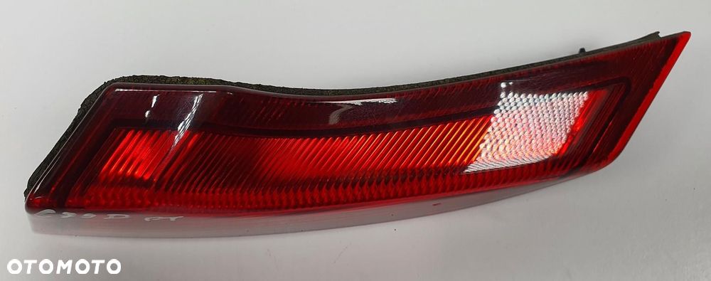 LAMPA ODBLASK KLAPY PRAWY TYŁ TYLNA VOLVO C70 II - 2