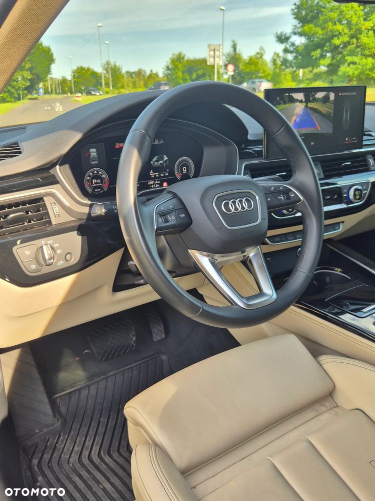 Audi A4 Limousine 45 TFSI mHEV Quattro Advanced S tronic - 12