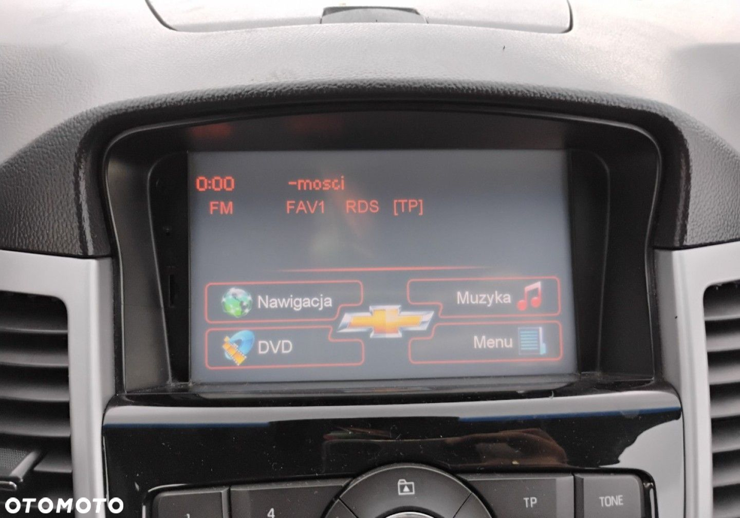 Chevrolet Cruze - 14