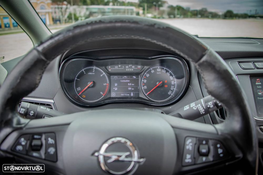 Opel Zafira 1.6 CDTi Cosmo - 34