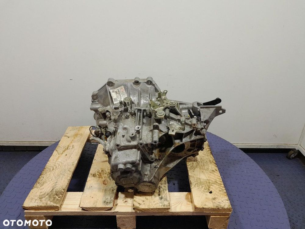TOYOTA RAV4 V XA50 18- 2.0 VVT 175 KM  SKRZYNIA BIEGÓW MANUALNA M20AFKS - 1
