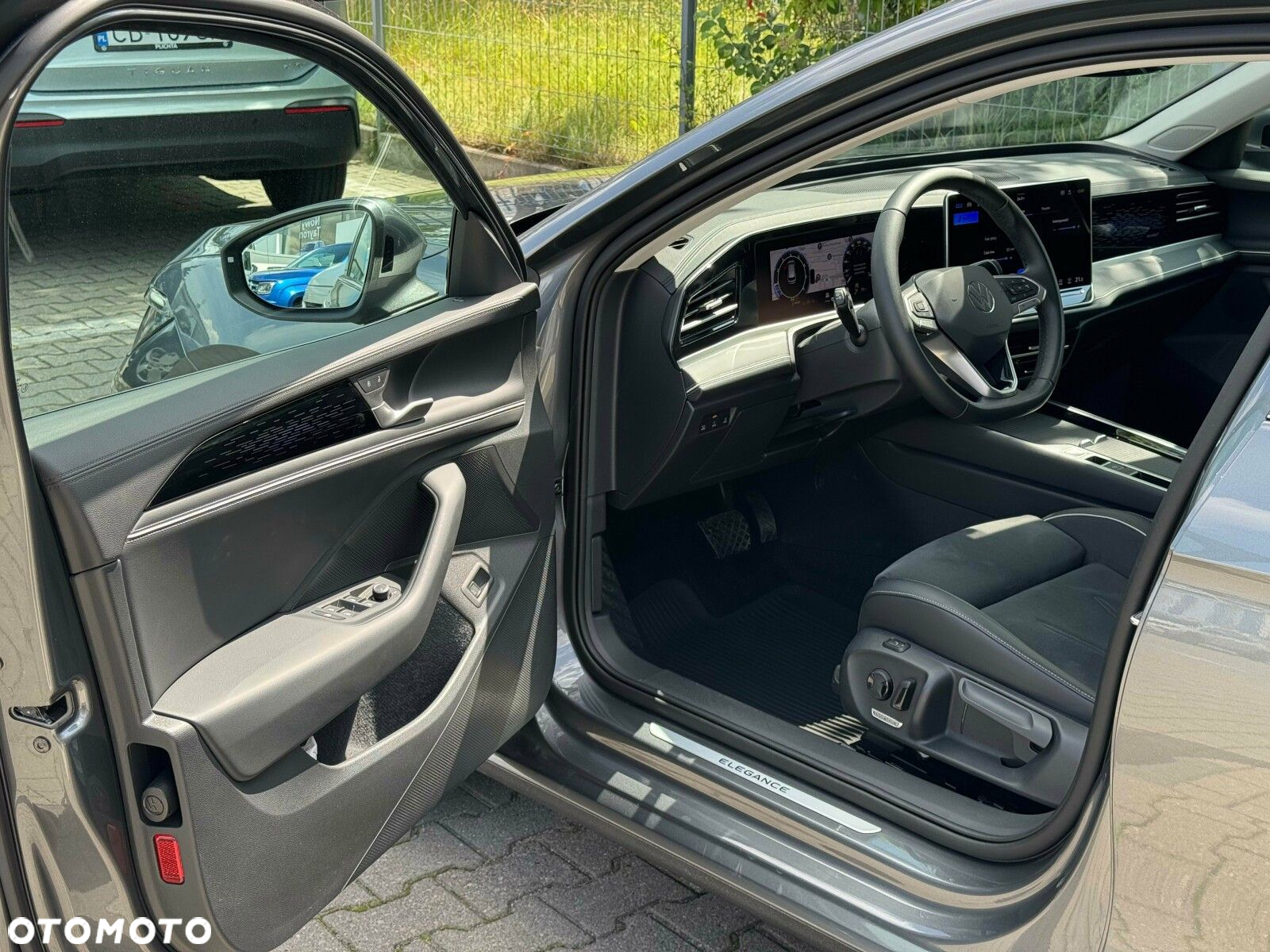 Volkswagen Passat 1.5 TSI ACT mHEV Elegance DSG - 20