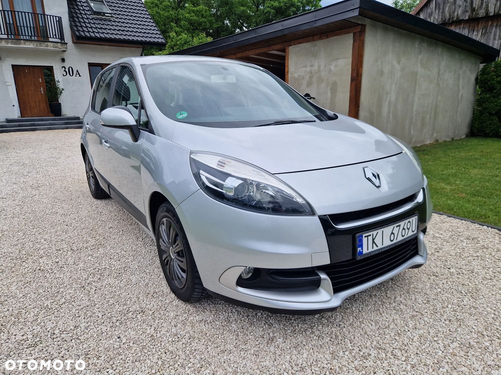 Renault Scenic 1.6 16V 110 TomTom Edition - 26
