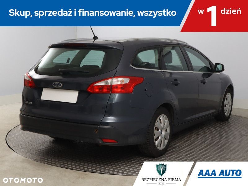 Ford Focus SW - 7