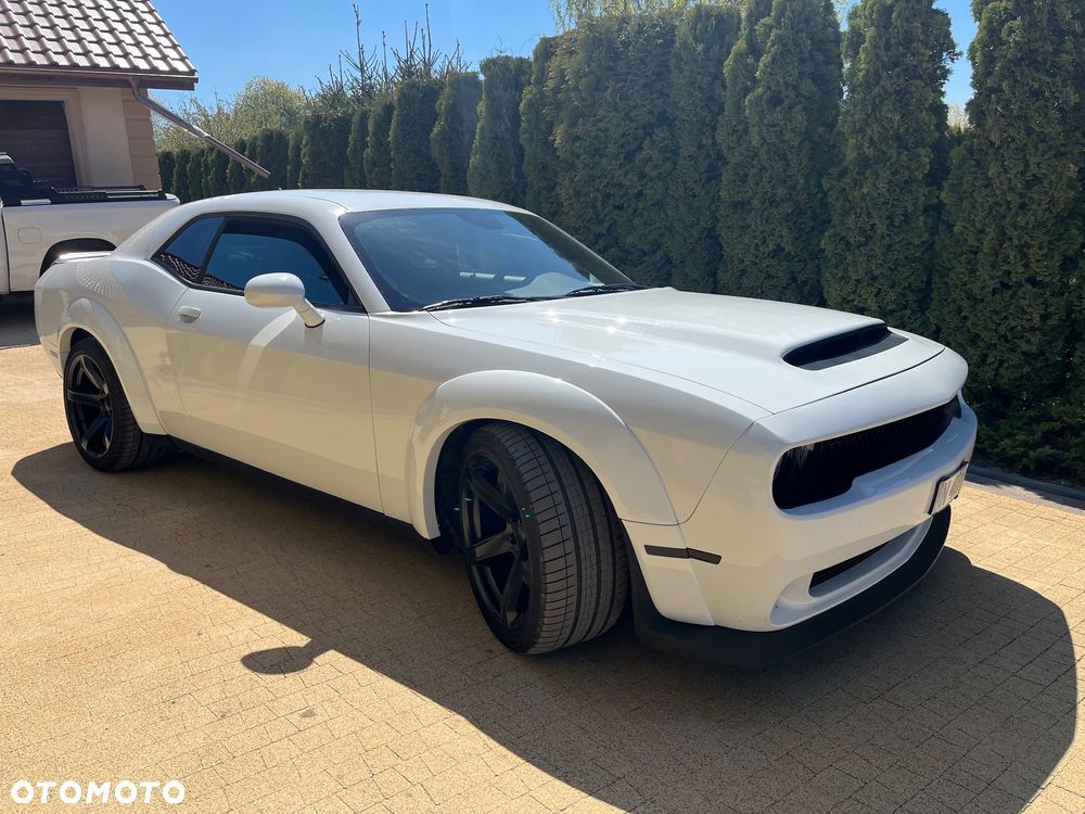 Dodge Challenger 5.7 R/T - 20