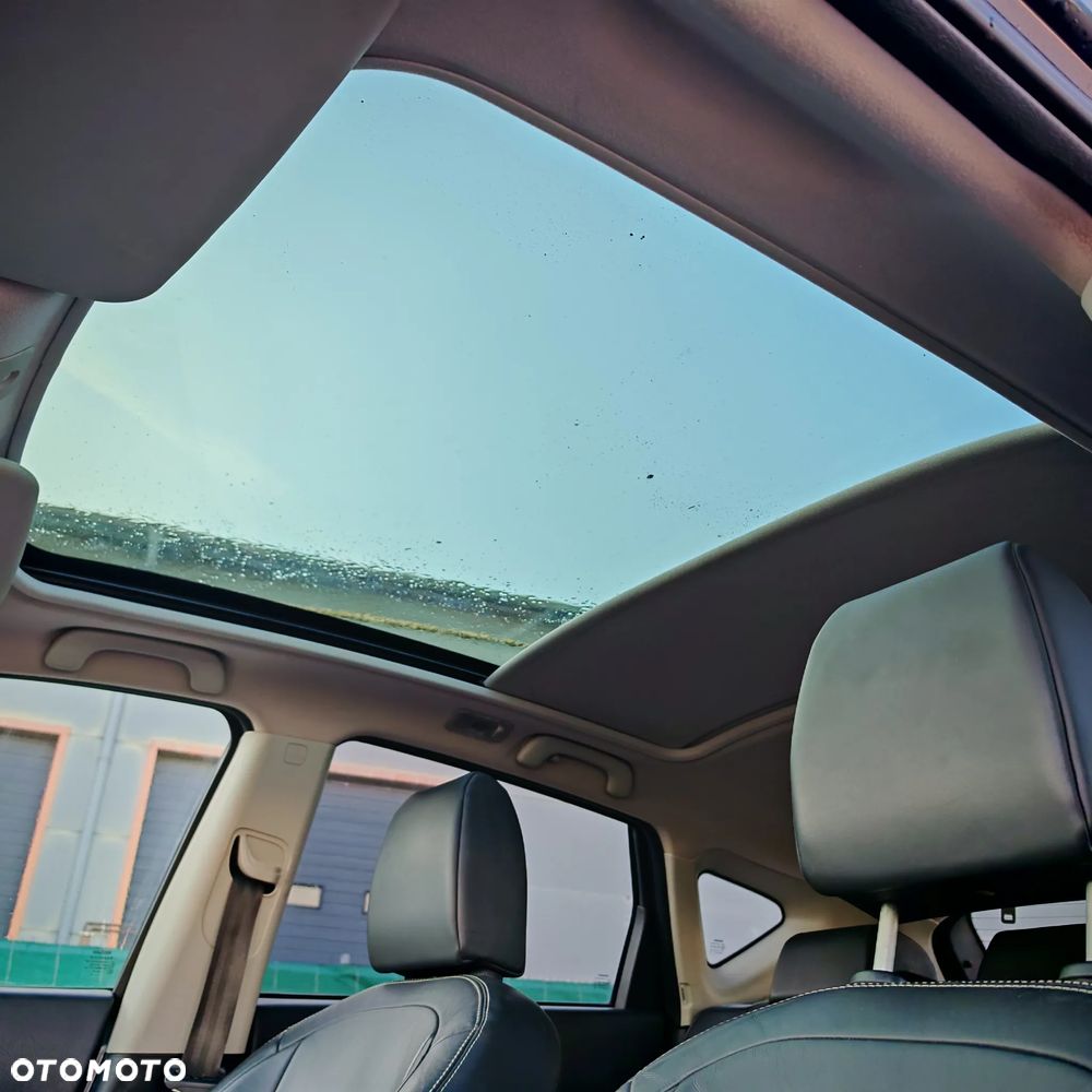 Nissan Qashqai 2.0 dCi 4 x 4 DPF tekna - 14