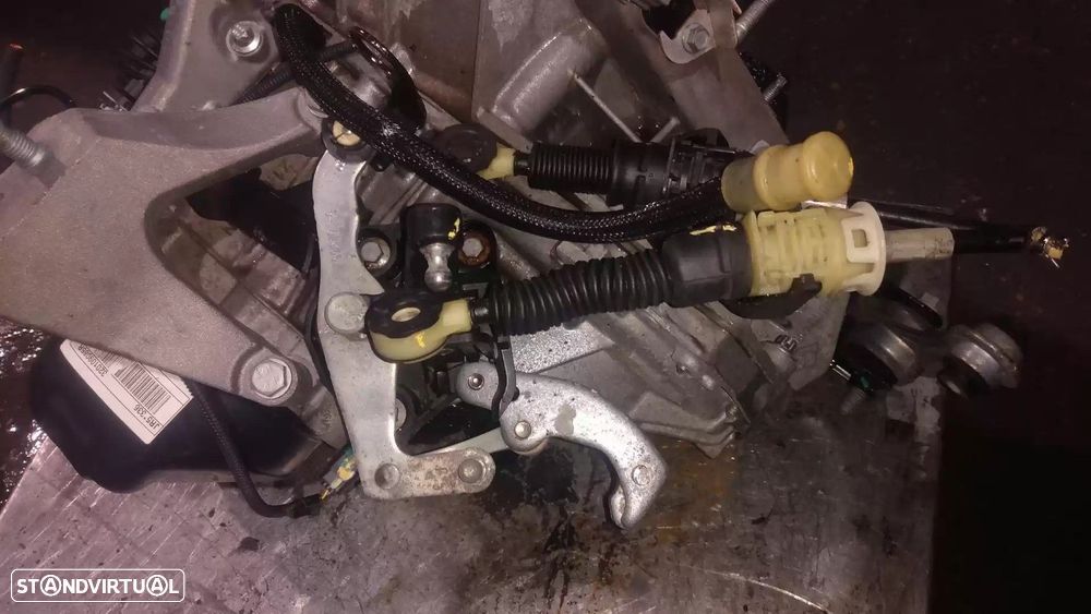 CAIXA VELOCIDADES DACIA LOGAN MCV II 2018 -JR5336 - 1