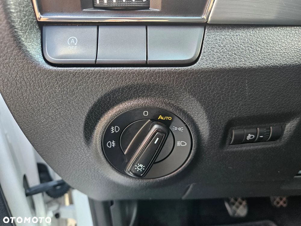 Škoda FABIA VAN 1.0 MPI 75KM Ambition - 14