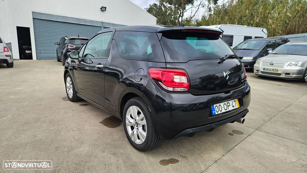 Citroën DS3 1.6 HDi Airdream So Chic - 7