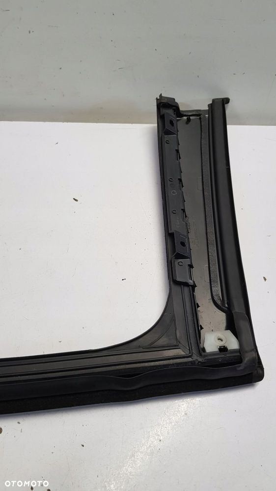 listwa szyba prawy tył Opel Astra K HB - 6