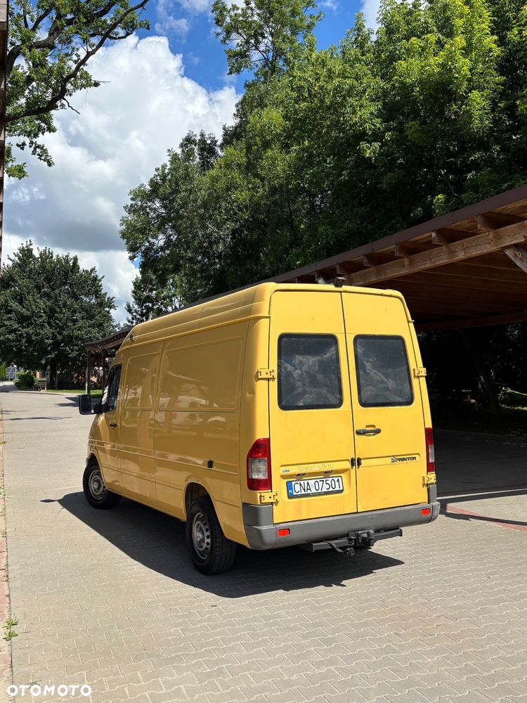 Mercedes-Benz 311 CDI - 6