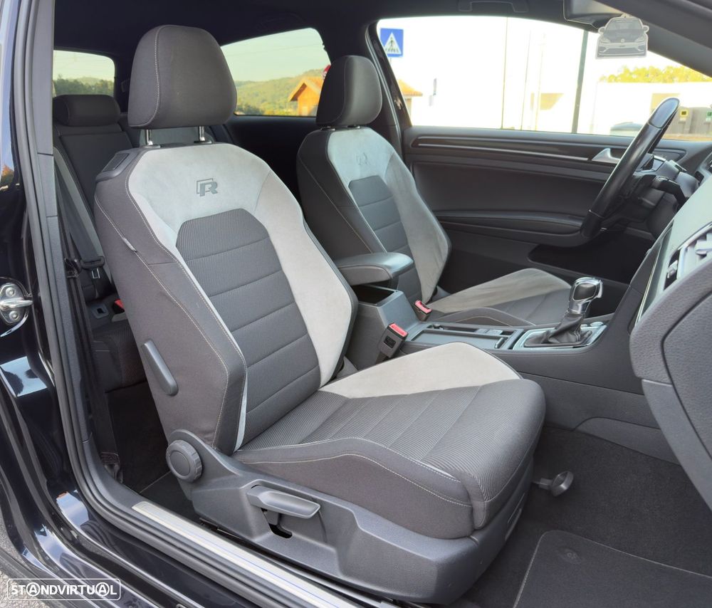 VW Golf R 4Motion BlueMotion DSG - 26