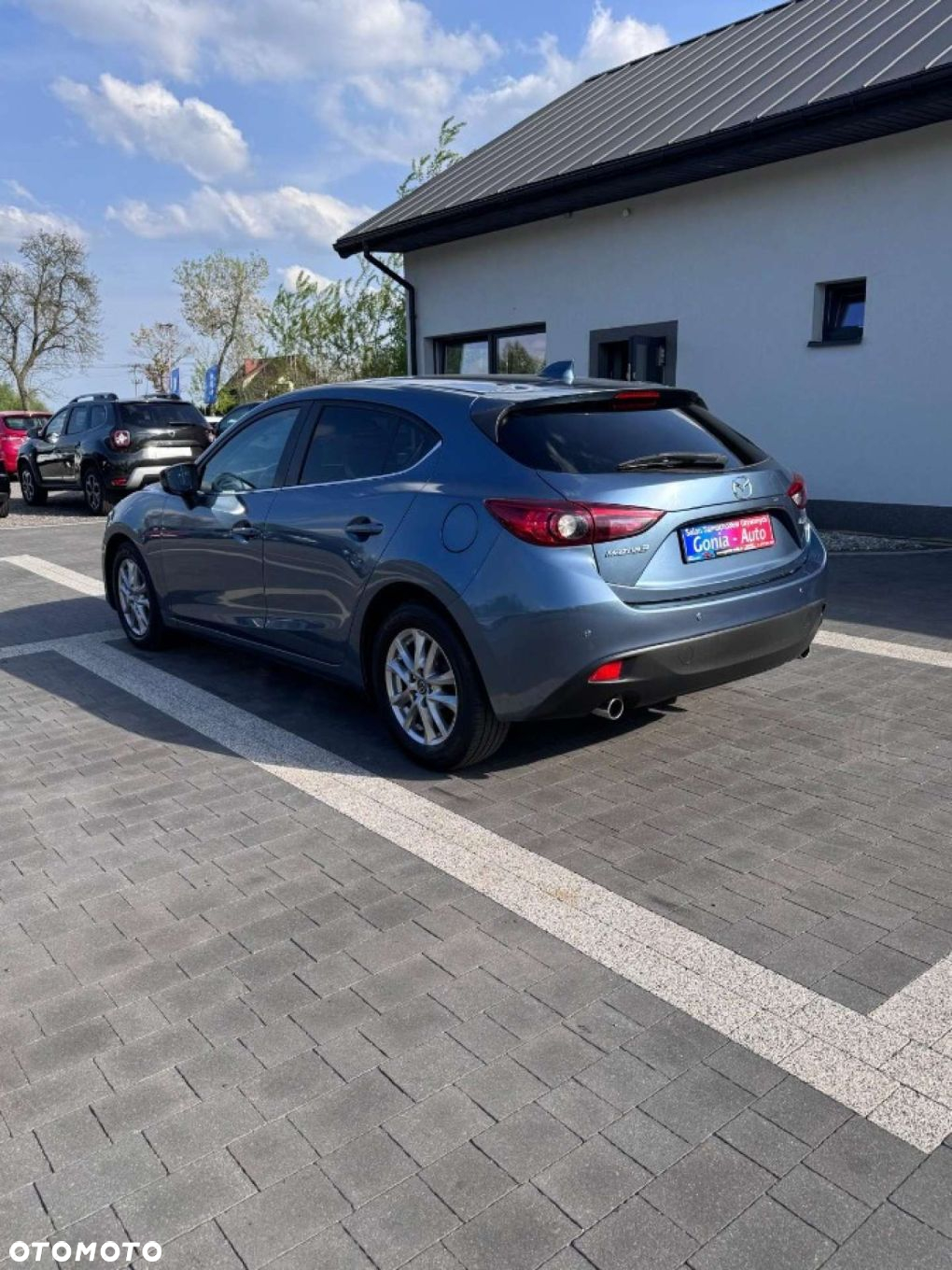 Mazda 3 - 4