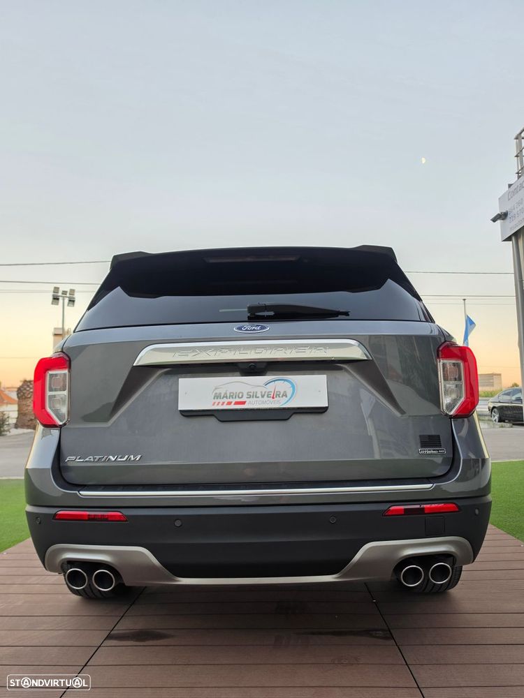 Ford Explorer 3.0 EcoBoost PHEV Platinum - 23