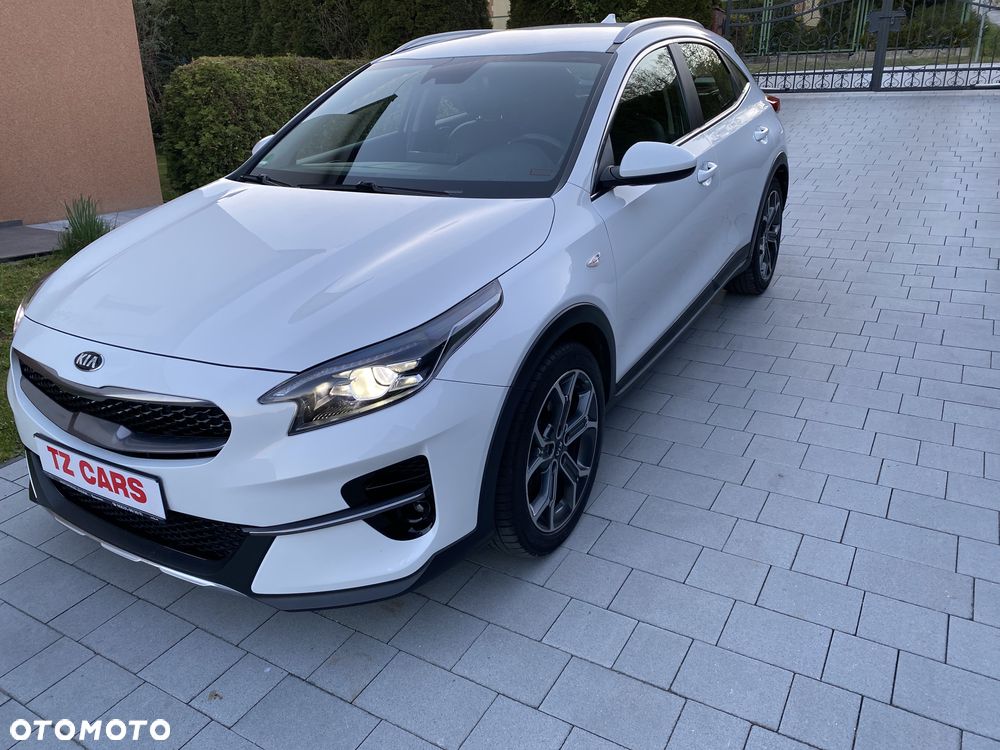 Kia XCeed 1.4 T-GDI L Business Line - 29