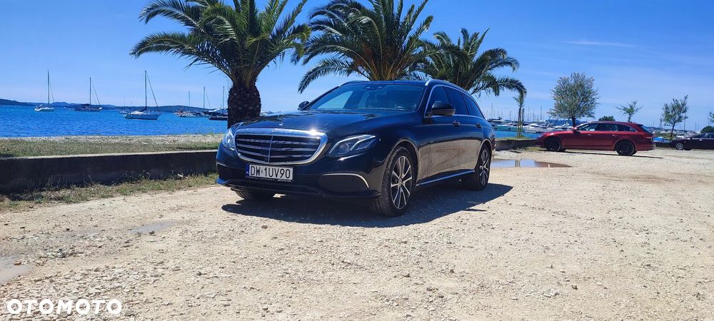 Mercedes-Benz Klasa E 350 d 4Matic 9G-TRONIC Exclusive - 1