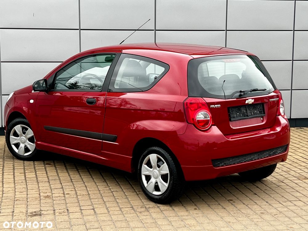 Chevrolet Aveo 1.2 - 10