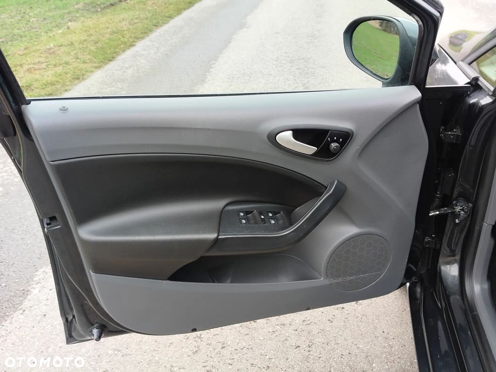 Seat Ibiza 1.4 16V Style Viva - 14