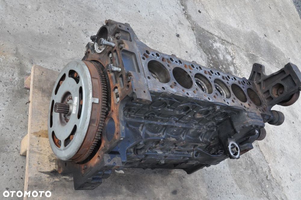 SILNIK IVECO NR F4DE9684B Case Puma  NEW HOLLAND T7040 - 5