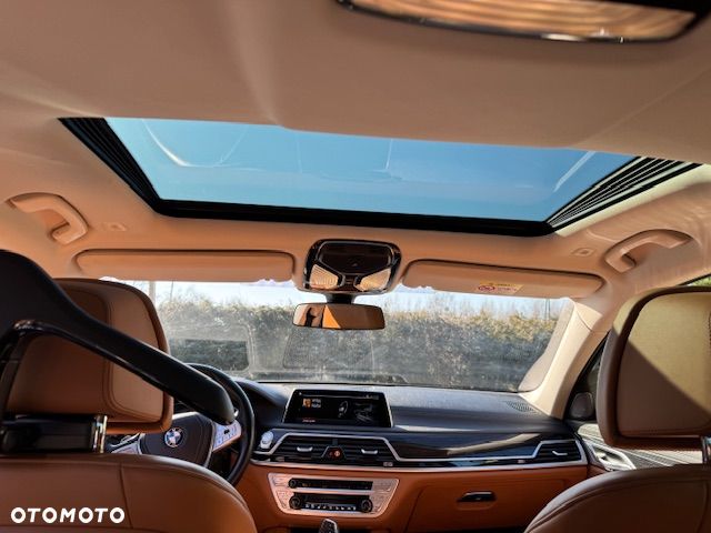 BMW Seria 7 740d xDrive - 18