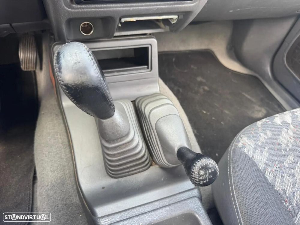 Mitsubishi L200 2.5 TD CD 3200 - 22