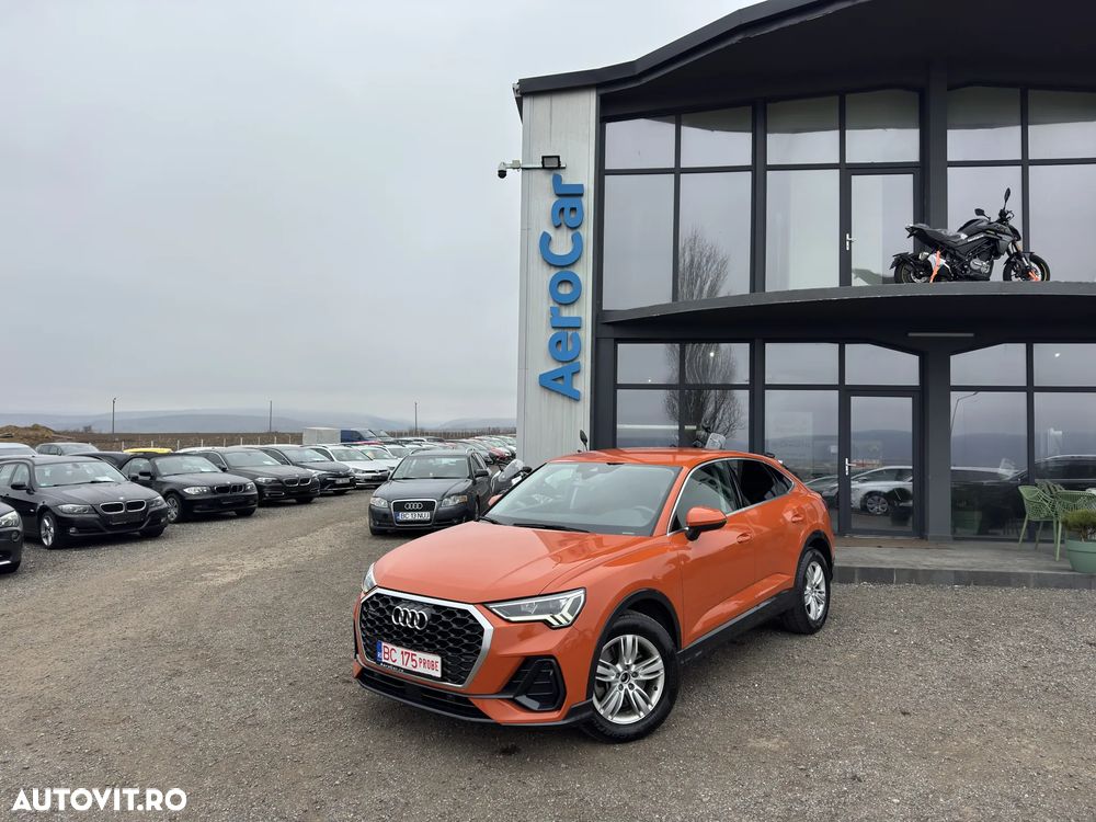 Audi Q3 2.0 40 TFSI S tronic quattro - 2