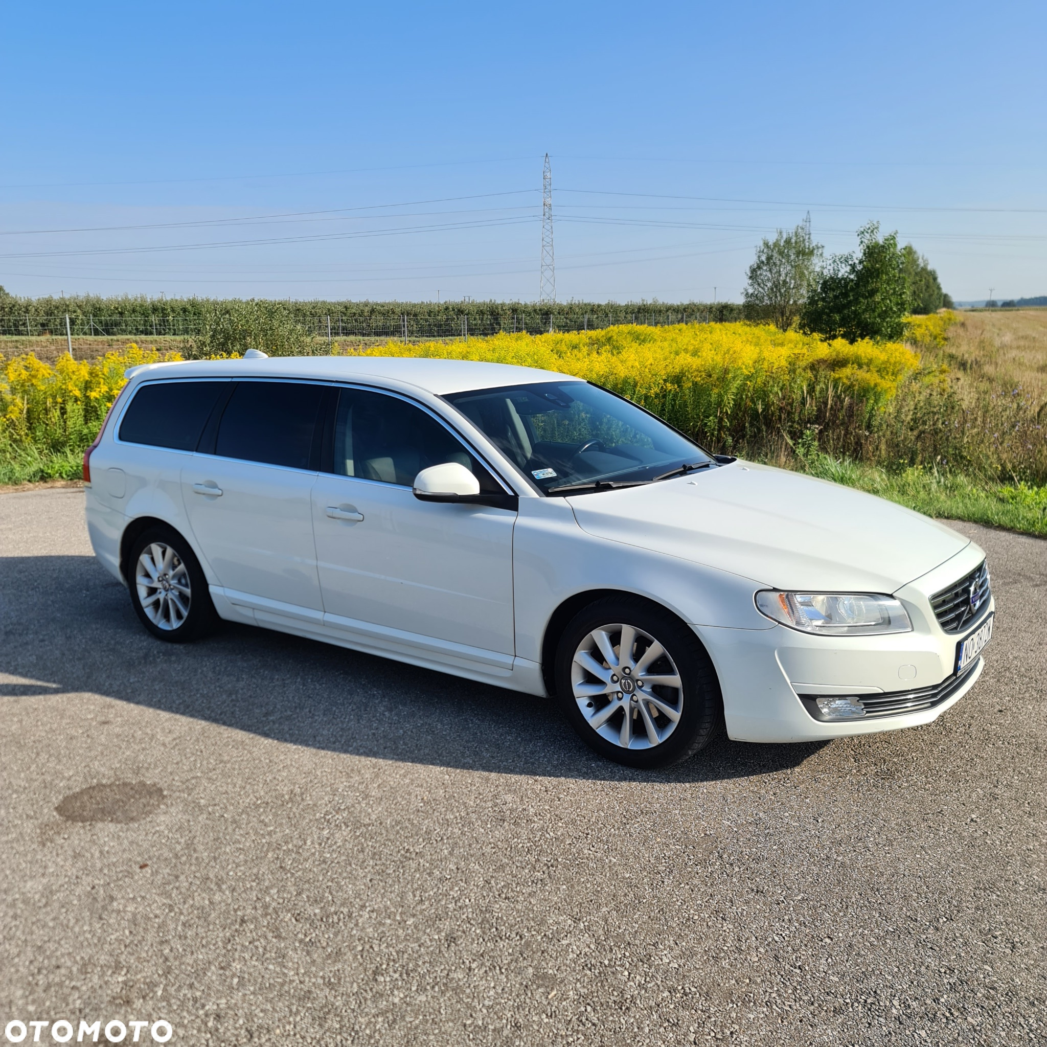 Volvo V70 D2 Momentum - 10