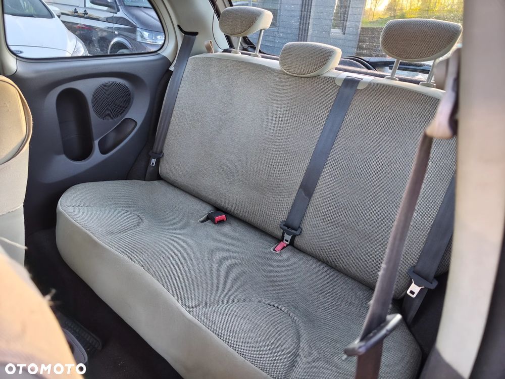 Nissan Micra 1.2 Visia - 7