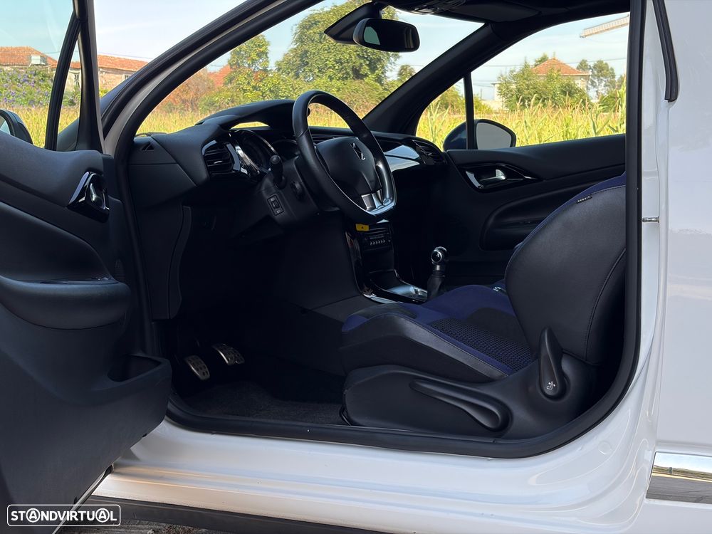 Citroën DS3 Cabrio 1.2 VTi So Chic - 21