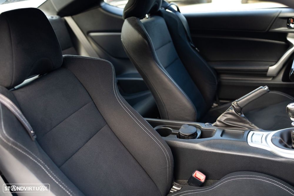 Toyota GT86 2.0D-4S Sport+Navi - 29