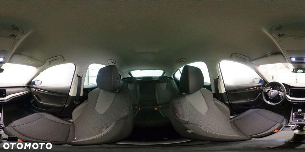 Skoda Octavia 2.0 TDI Ambition - 21