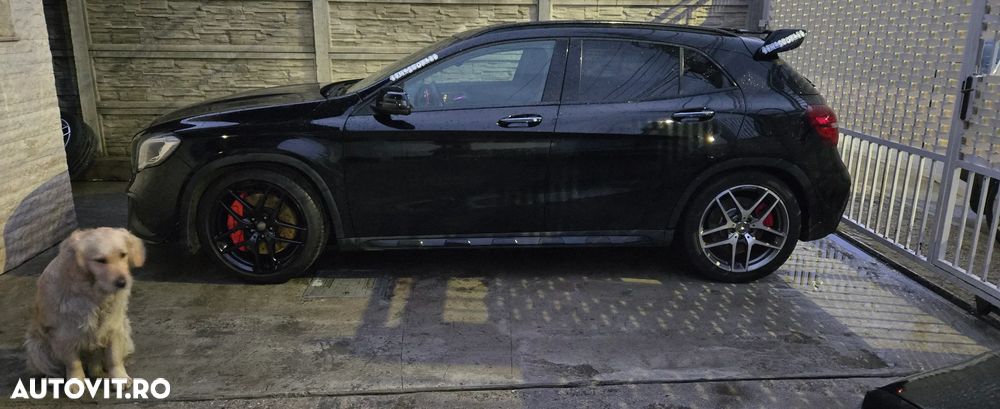 Mercedes-Benz GLA 45 AMG 4MATIC Aut. - 8