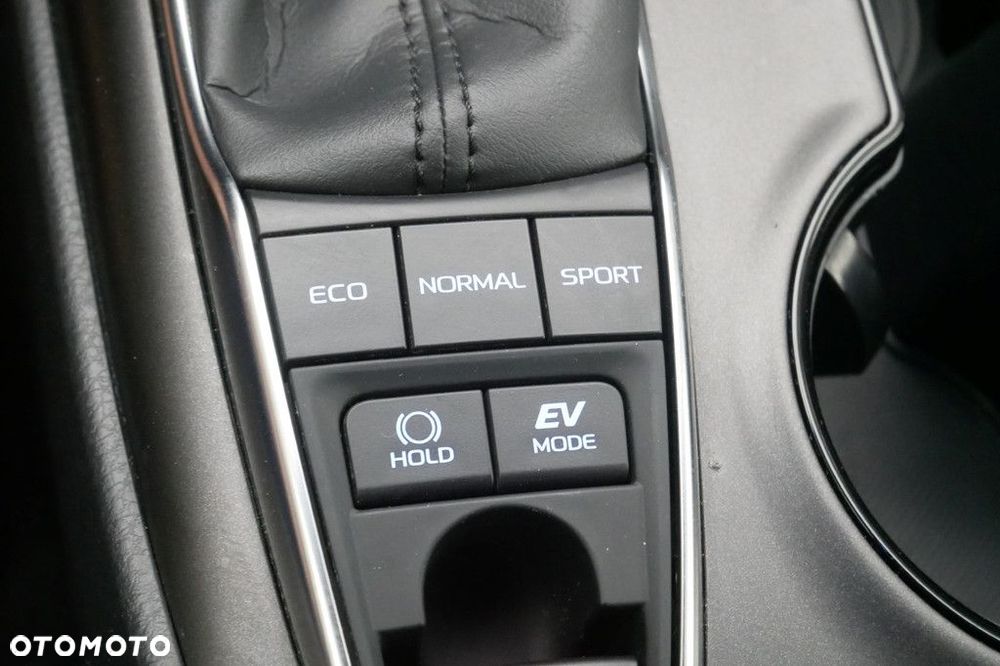Toyota Camry 2.5 Hybrid Comfort CVT - 20