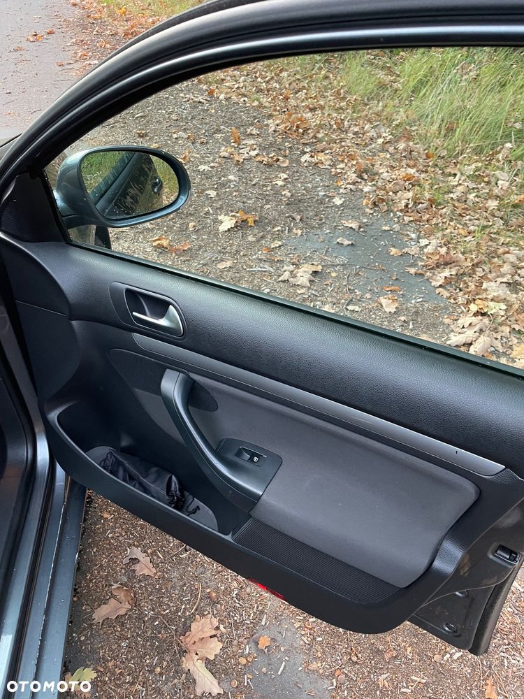 Volkswagen Golf 1.2 TSI Trendline - 26