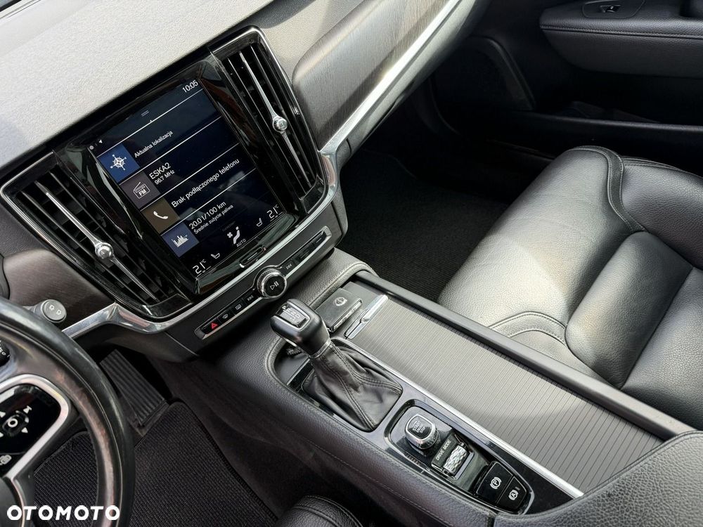 Volvo V90 Cross Country T5 AWD Pro - 18