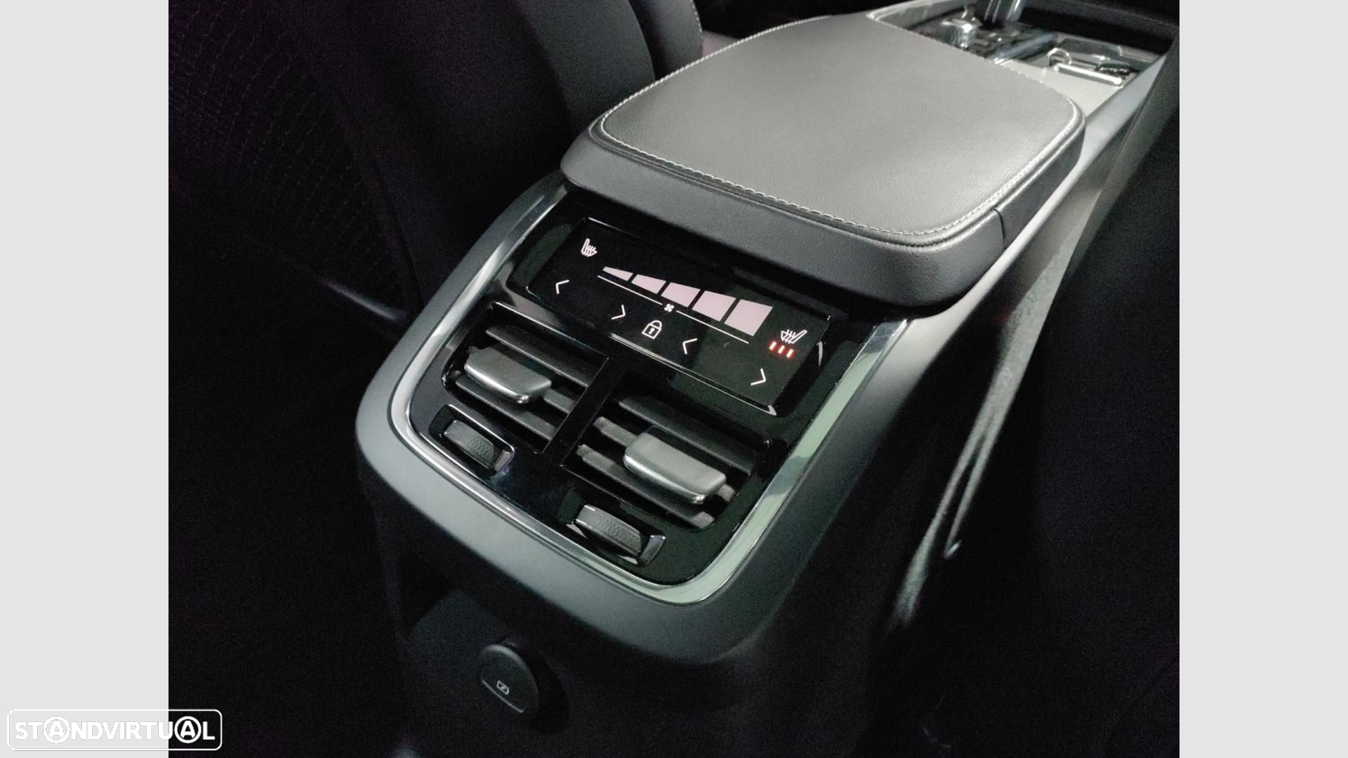 Volvo XC 90 - 19