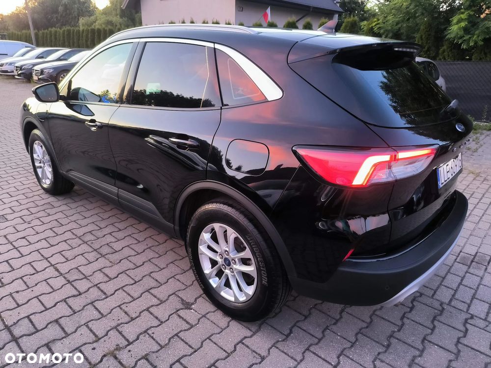 Ford Kuga 2.5P PHEV FWD Titanium X - 36