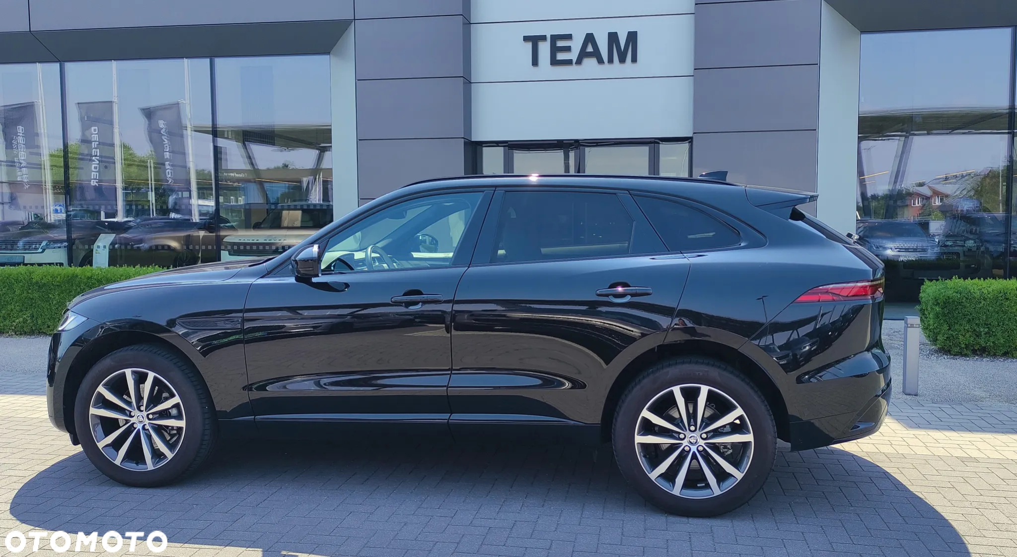 Jaguar F-Pace - 9