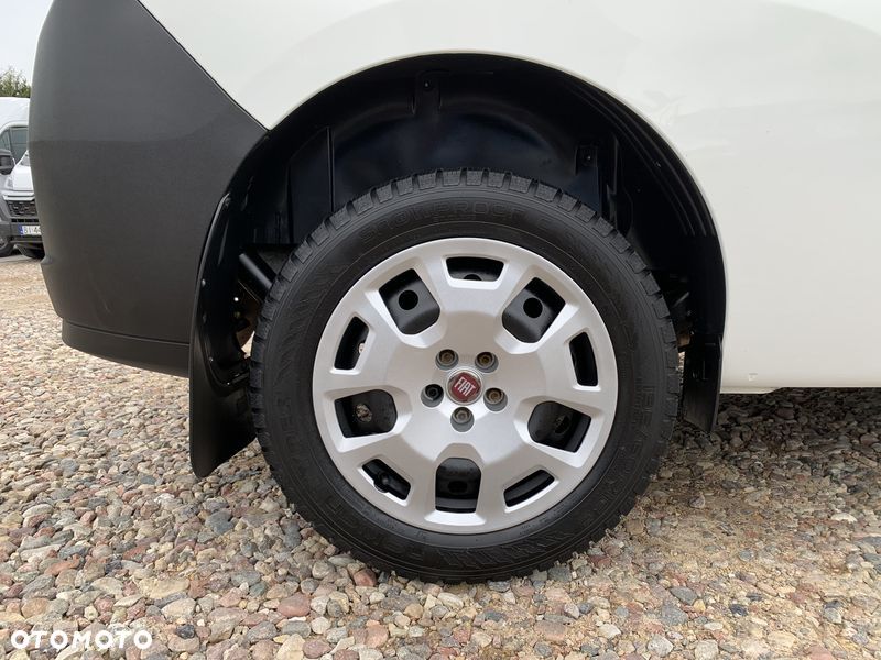 Fiat DOBLO PROFESSIONAL L2H1 Long MAXI VAN WZMOCNIONY Ładowność 961kg, Homologacja cięż. VAT-1, HAK wpinany 1300kg, Alarm, Czujniki parkowania, Halogeny, Podgrzewane fotele, Koła 16' MOCNY SILNIK 1.6 MultiJet, 105KM Emisja spalin Euro-6, Skrzynia biegów 6cio stopniowa! Zabudowa paki, F-VAT23% - 38