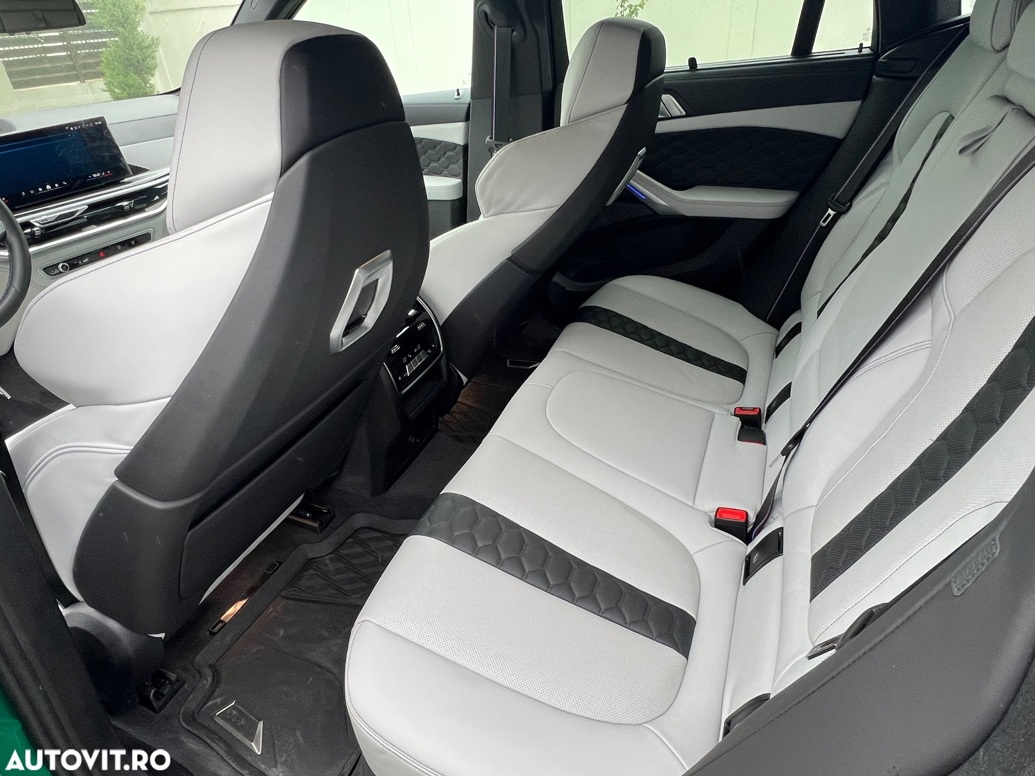 BMW X6 M Competition MHEV - 8