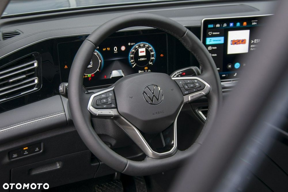 Volkswagen Tiguan - 12