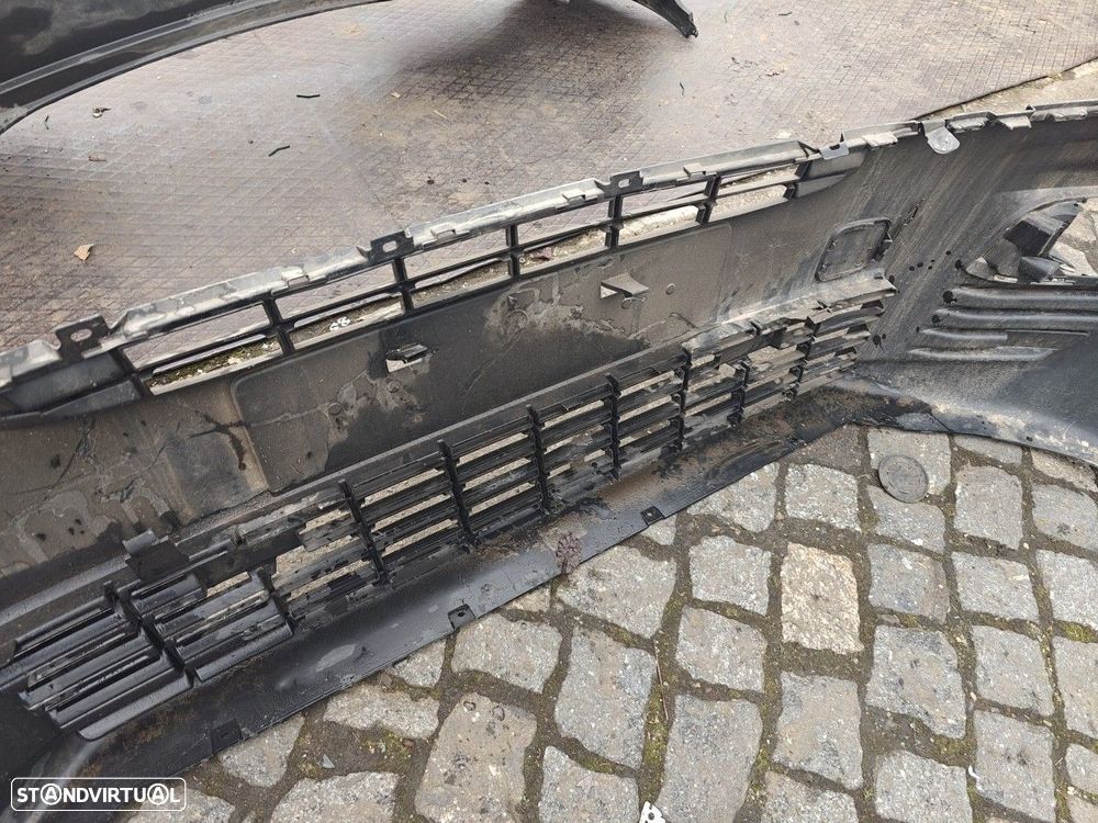 Parachoques Frente / Para Choques Frontal Nu Peugeot Partner Caixa (K9 - 8