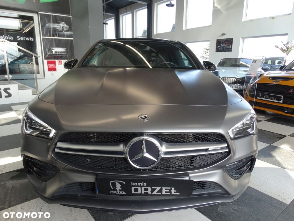 Mercedes-Benz CLA - 4