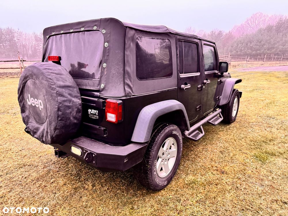 Jeep Wrangler Unlimited 3.6 Automatik Sahara - 5
