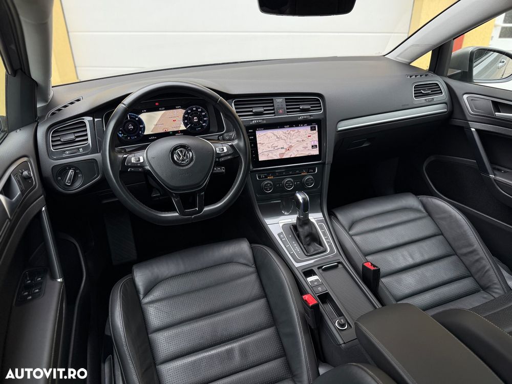Volkswagen e-Golf - 8