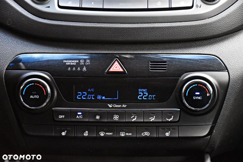 Hyundai Tucson 2.0 CRDI 4WD Automatik Premium - 33