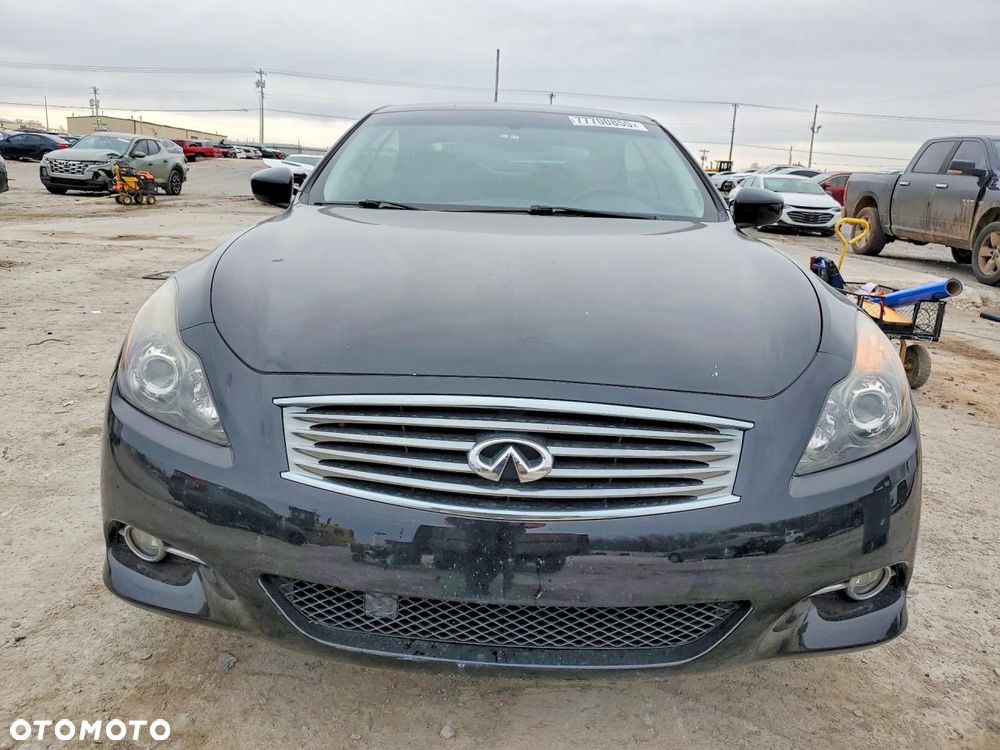 Infiniti G G37 - 6