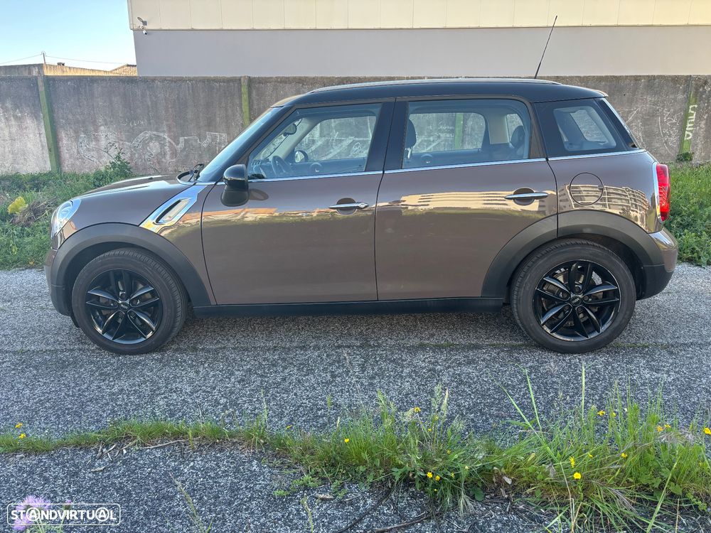 MINI Countryman Cooper D ALL4 - 2