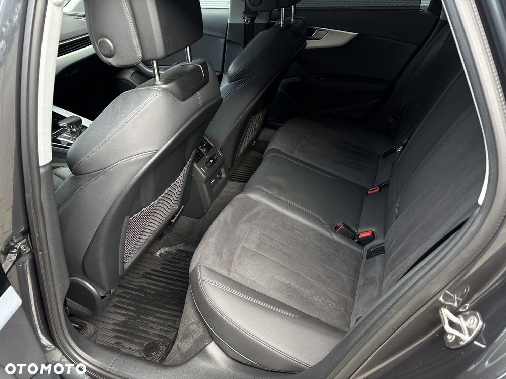 Audi A4 Avant - 31