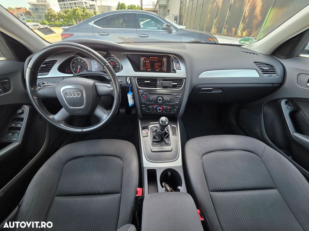Audi A4 Limuzina - 5
